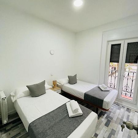 Hostal Noche Y Dia Мадрид Екстериор снимка
