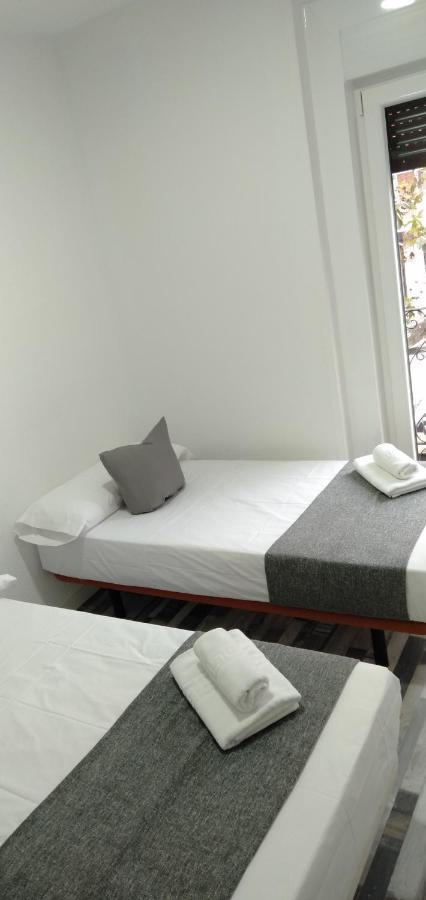 Hostal Noche Y Dia Мадрид Екстериор снимка