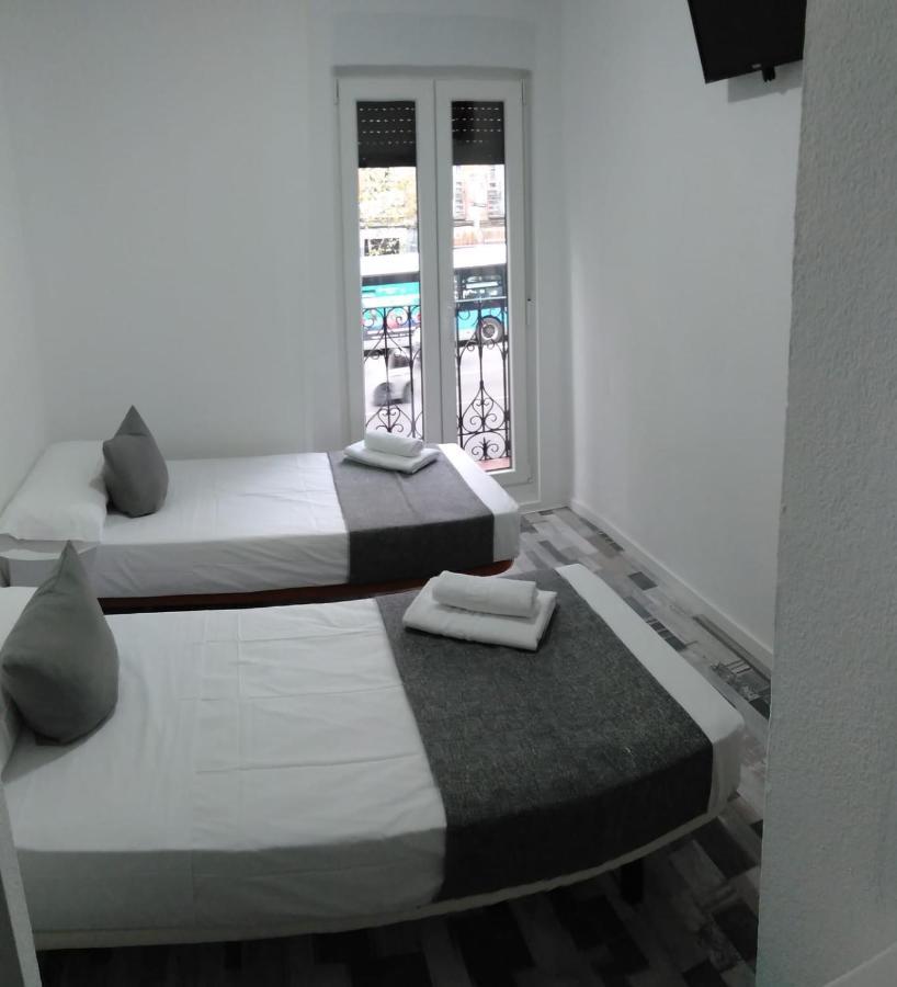 Hostal Noche Y Dia Мадрид Екстериор снимка