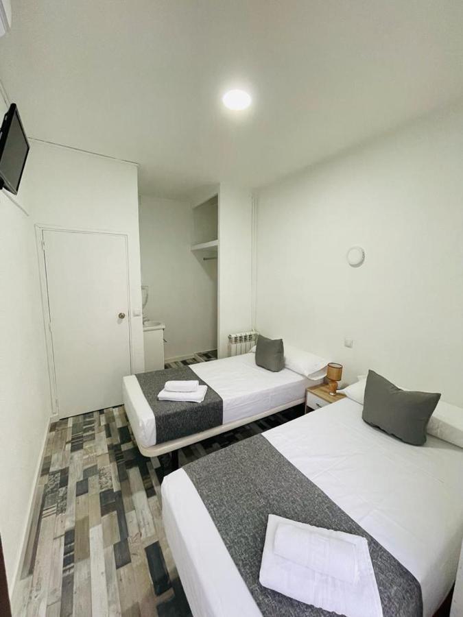 Hostal Noche Y Dia Мадрид Екстериор снимка