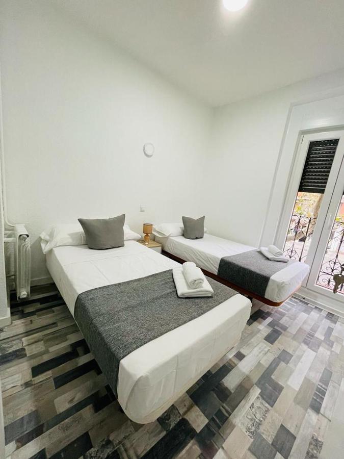 Hostal Noche Y Dia Мадрид Екстериор снимка